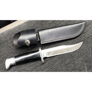 Buck Knife 119 USA Fixed Blade Hunting 6" Blade w/ Leather Sheath